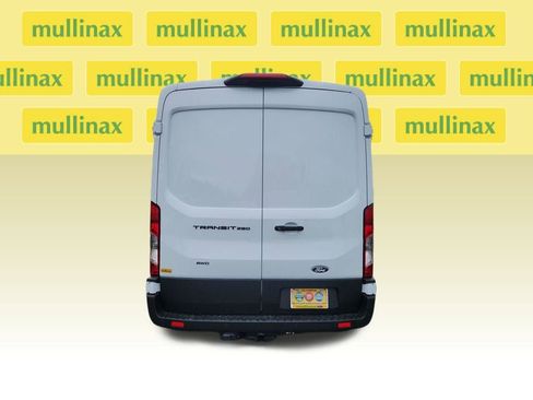 New 2026 Ford Transit 250 148 Medium Roof Extended AWD w/ Load Area Protection Package image 4