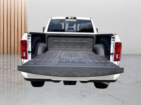 New 2026 RAM 2500 Big Horn AWD/4WD image 23