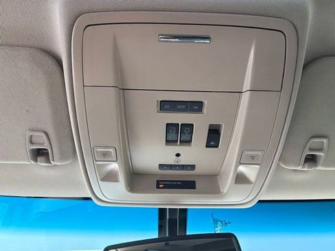 Used 2015 GMC Sierra 1500 Denali AWD/4WD image 24