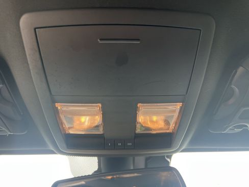 Used 2022 Dodge Challenger GT w/ Blacktop Package image 14