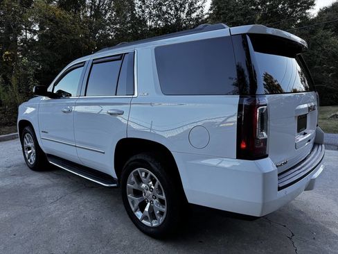 Used 2017 GMC Yukon SLE w/ SLE Value Package image 9