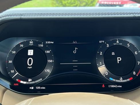 Used 2024 Land Rover Range Rover Autobiography AWD/4WD image 26