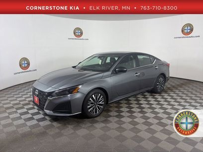 Used 2025 Nissan Altima 2.5 SV