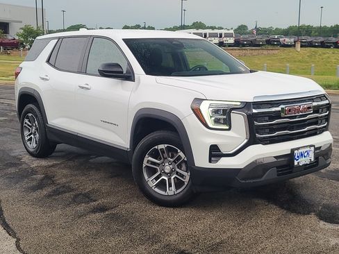 Used 2025 GMC Terrain Elevation AWD/4WD image 5