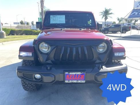 Used 2021 Jeep Gladiator Sport AWD/4WD image 3