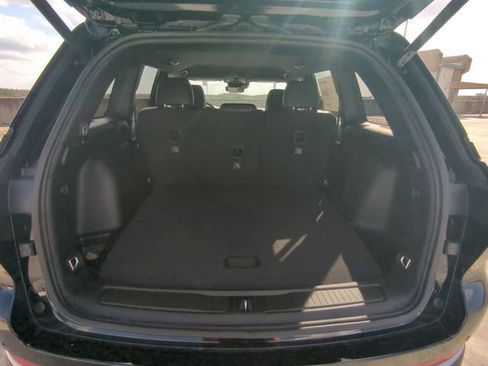 New 2026 Jeep Grand Cherokee Limited RWD image 14