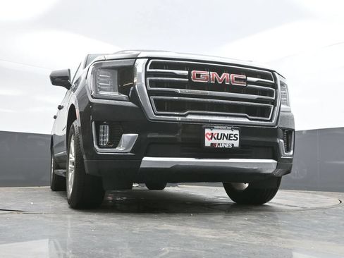 Used 2024 GMC Yukon SLT AWD/4WD image 36