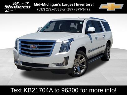 Used 2017 Cadillac Escalade ESV Luxury