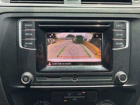 Used 2017 Volkswagen Jetta S FWD image 18