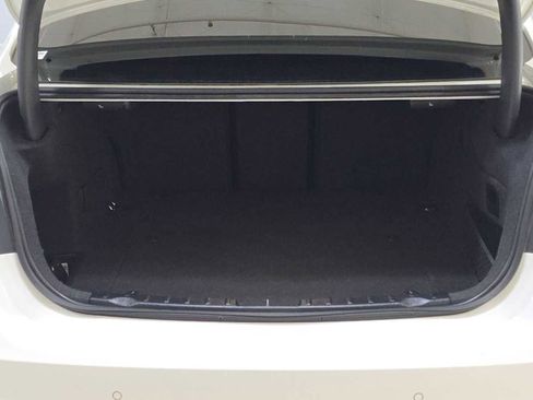 Used 2017 BMW 330e 330e iPerformance image 14