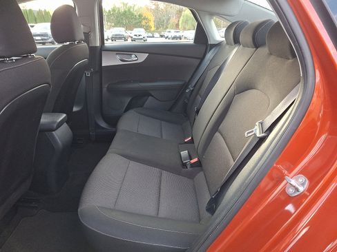 Certified 2024 Kia Forte LXS w/ LXS Technology Package image 9