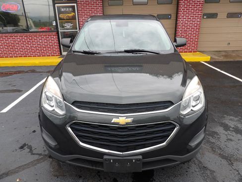 Used 2017 Chevrolet Equinox LS FWD image 11