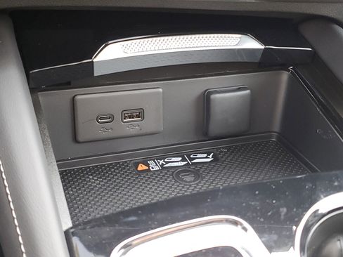 New 2026 Buick Envision Sport Touring AWD/4WD image 22