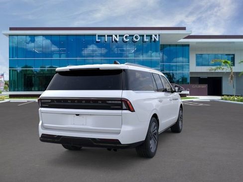 New 2025 Lincoln Navigator L Reserve AWD/4WD image 8