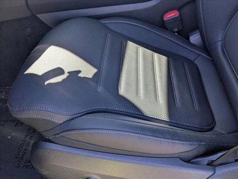 New 2026 Mercedes-Benz GLC 43 AMG 4MATIC image 4