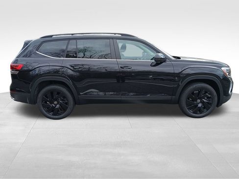 New 2026 Volkswagen Atlas SE FWD image 6