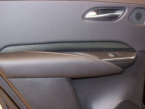 Used 2023 Cadillac XT4 Sport w/ Enhanced Visibility Package image 18