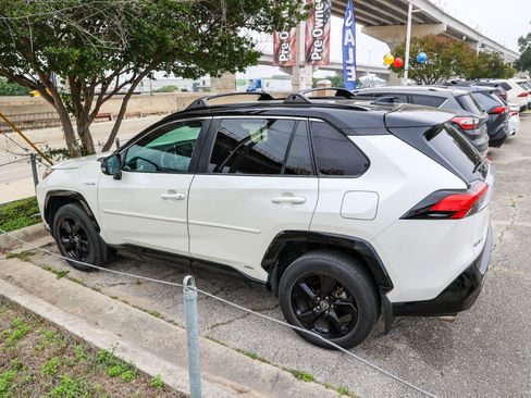 Certified 2021 Toyota RAV4 XSE AWD/4WD image 9
