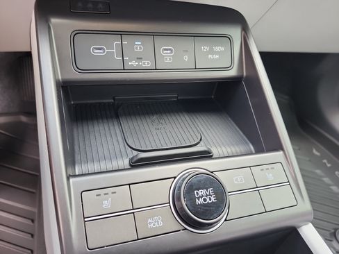 Certified 2024 Hyundai Kona SEL w/ Convenience Package FWD image 28