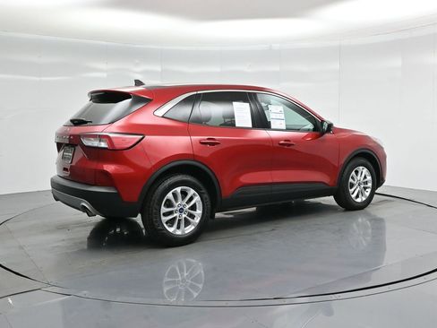 Certified 2022 Ford Escape SE w/ Convenience Package image 31