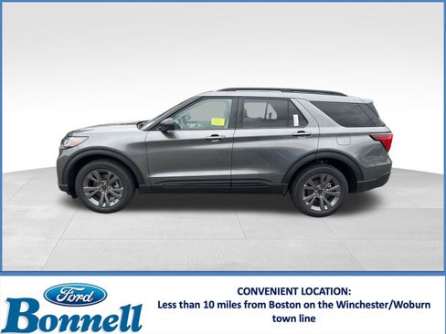 New 2026 Ford Explorer Active w/ Active Comfort Package image 2