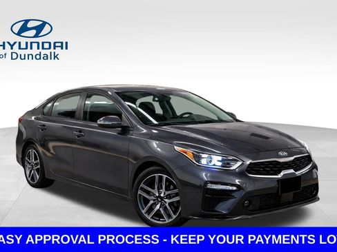 Used 2019 Kia Forte S image 3