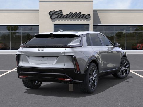 New 2027 Cadillac Lyriq Signature Sport w/ Nappa Leather Package AWD/4WD image 4