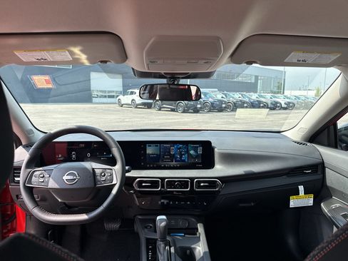 New 2027 Nissan Sentra SR FWD image 28