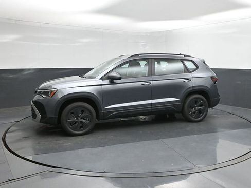 New 2026 Volkswagen Taos S FWD image 29