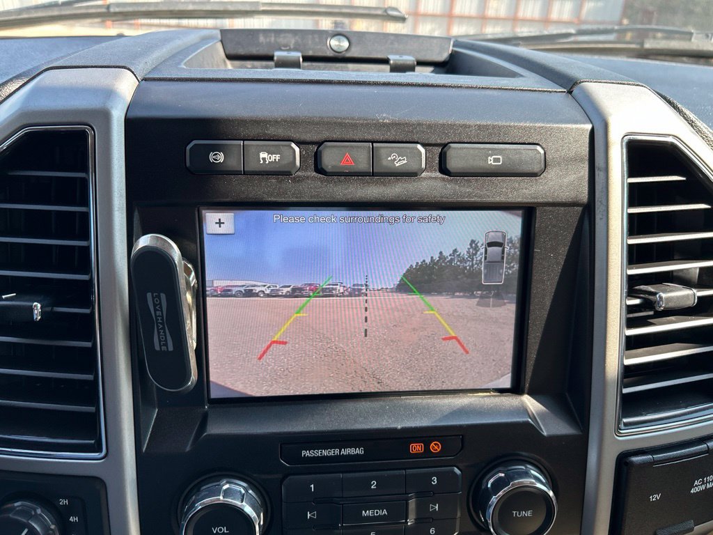 Used 2019 Ford F250 Lariat w/ Lariat Ultimate Package AWD/4WD image 24