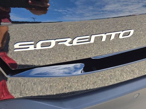 New 2026 Kia Sorento EX AWD/4WD image 11