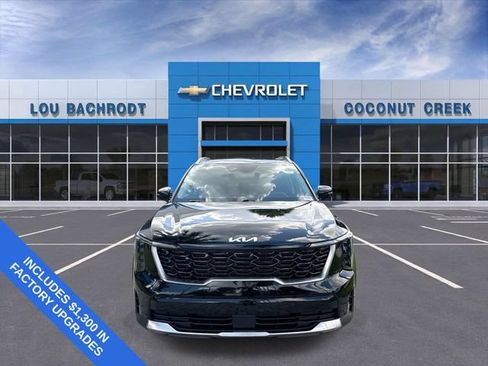Used 2026 Kia Sorento S w/ S Panoramic Sunroof Package FWD image 3