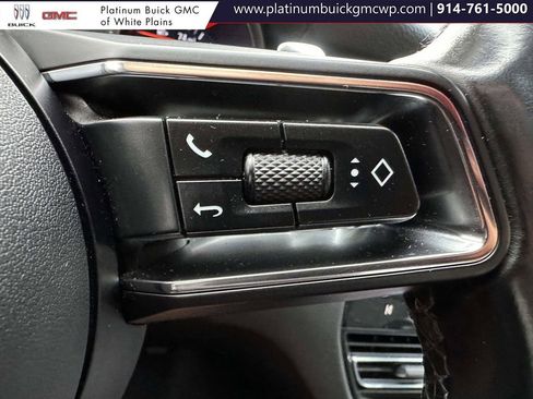 Used 2023 Porsche Macan image 28