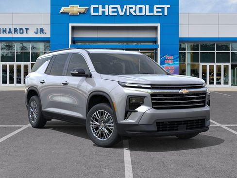 New 2026 Chevrolet Traverse LT FWD image 9