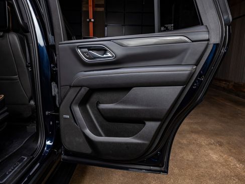 Used 2024 GMC Yukon AT4 w/ AT4 Premium Package image 38