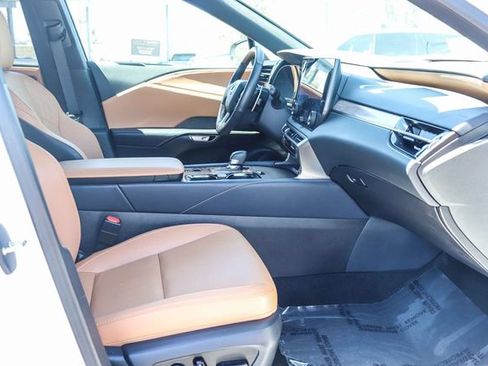Certified 2025 Lexus RX 350h w/ Convenience Package AWD/4WD image 19