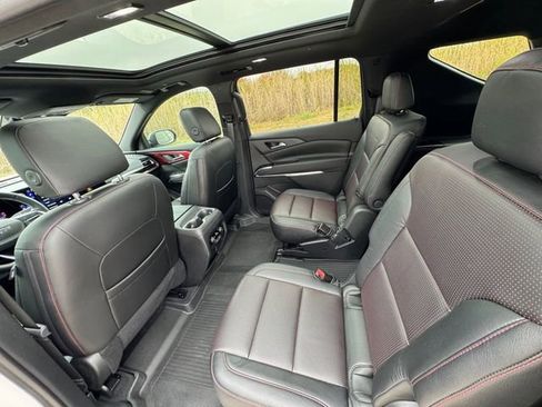 Certified 2024 Chevrolet Traverse Z71 w/ LPO, Floor Liner Package image 28