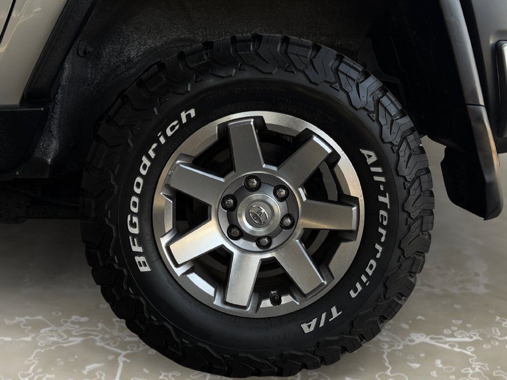 Used 2008 Toyota FJ Cruiser 4WD w/ Upgrade Pkg 2 image 14