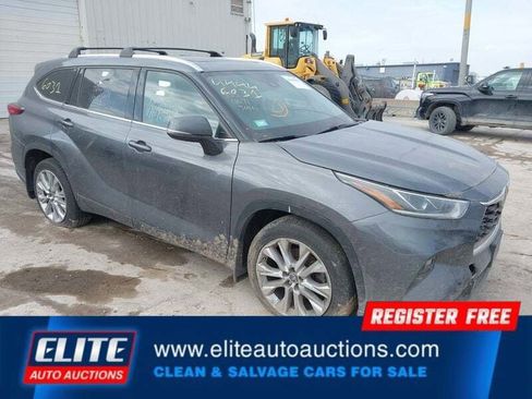 Used 2020 Toyota Highlander Limited image 1