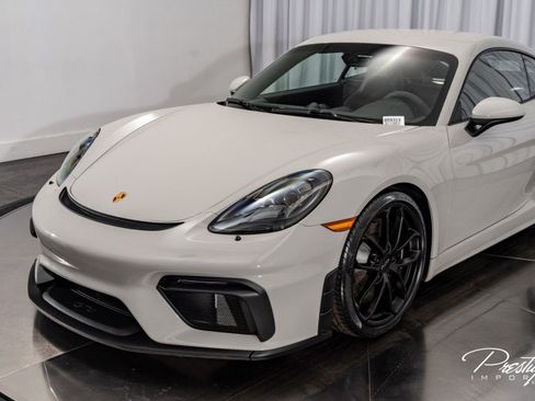Used 2020 Porsche 718 Cayman GT4 image 7