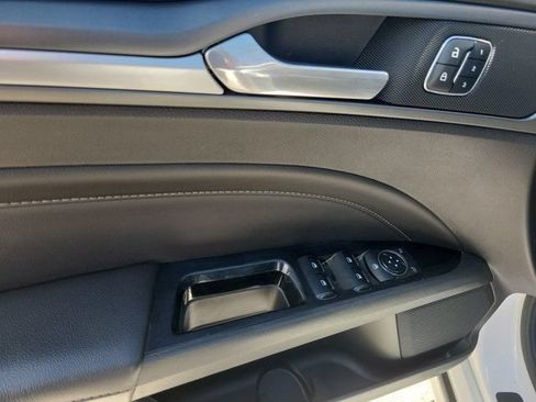 Used 2015 Ford Fusion Titanium AWD/4WD image 23