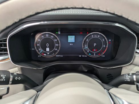 New 2026 Jaguar F-PACE R-Dynamic S AWD/4WD image 15