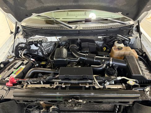 Used 2010 Ford F150 Lariat image 29