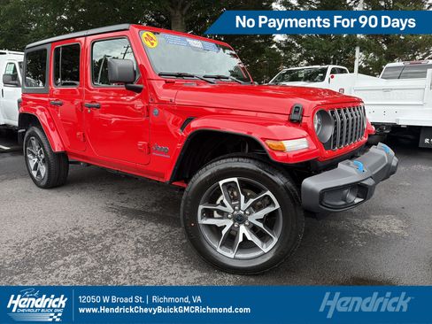 Used 2024 Jeep Wrangler Unlimited AWD/4WD image 1