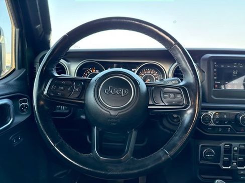 Used 2020 Jeep Wrangler Unlimited Sport AWD/4WD image 19