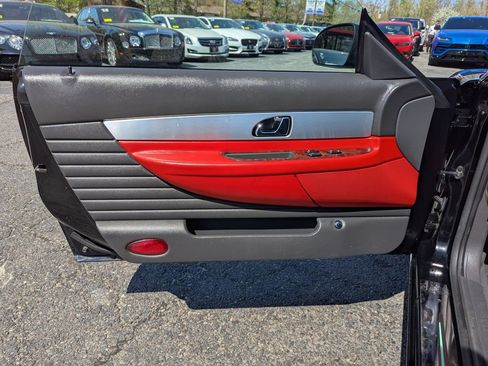 Used 2002 Ford Thunderbird RWD image 17
