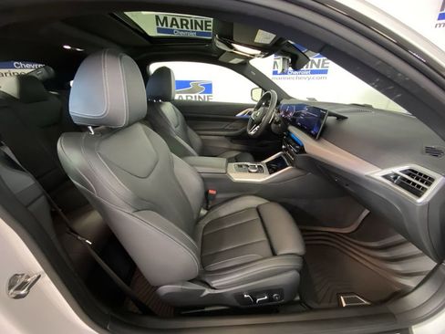Used 2026 BMW 430i Coupe w/ M Sport Package RWD image 35