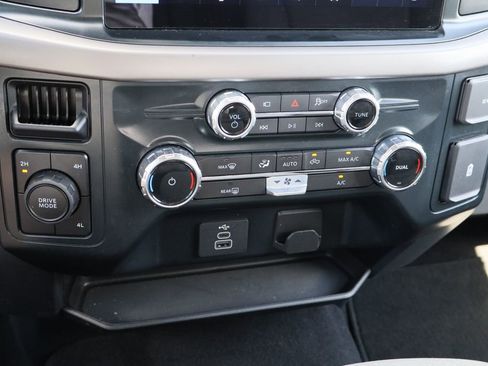 Used 2025 Ford F150 XLT w/ Equipment Group 301A Standard AWD/4WD image 18