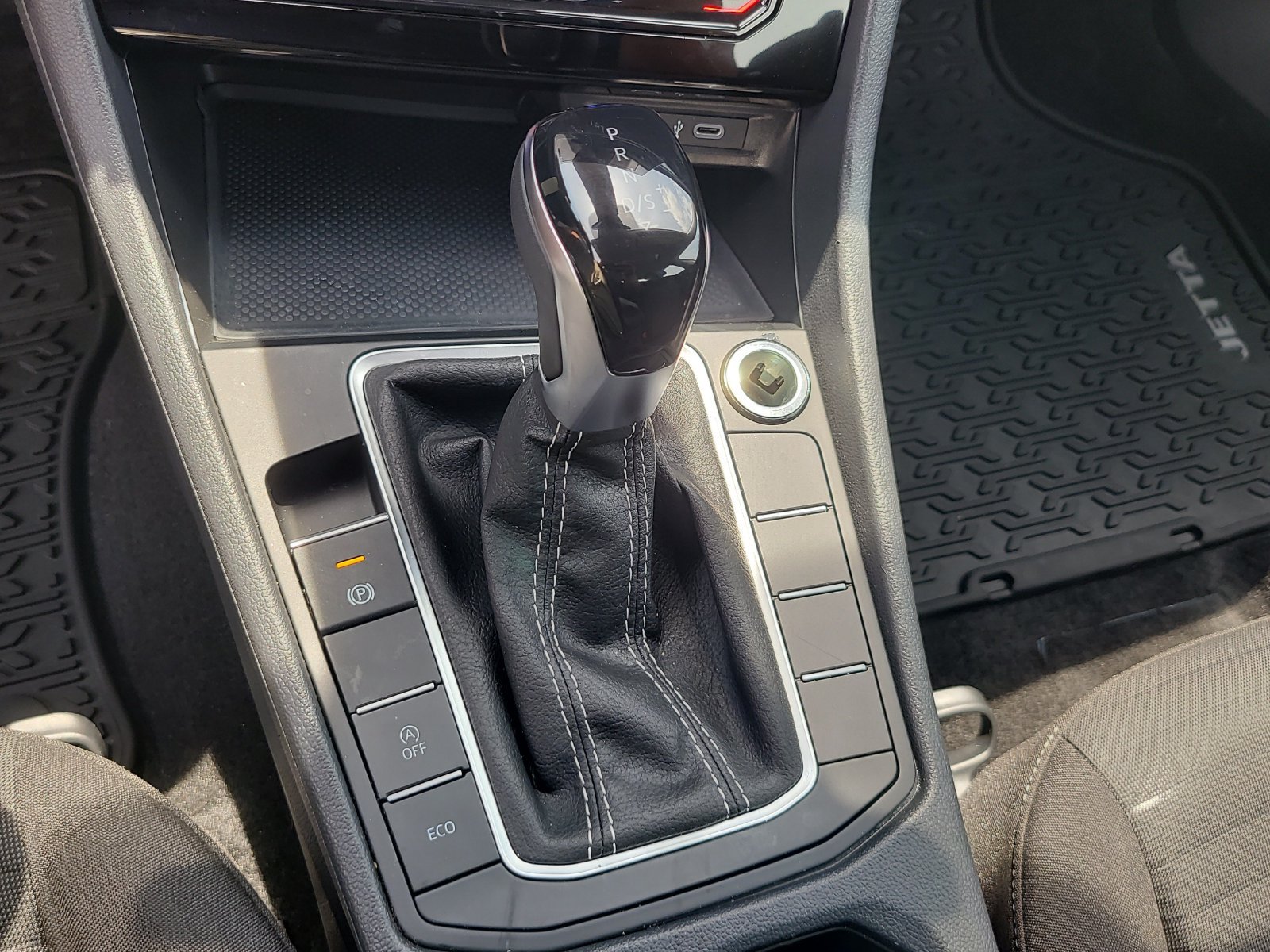 Certified 2026 Volkswagen Jetta S FWD image 22