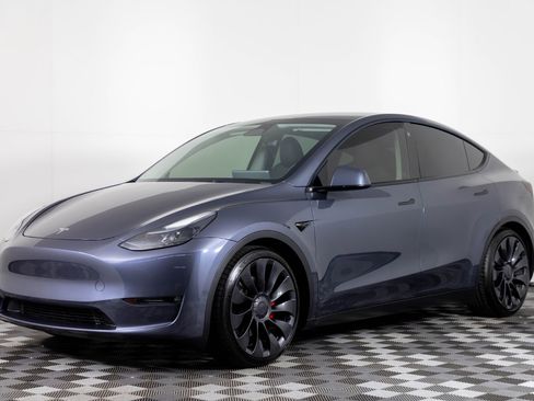 Used 2023 Tesla Model Y Performance image 1